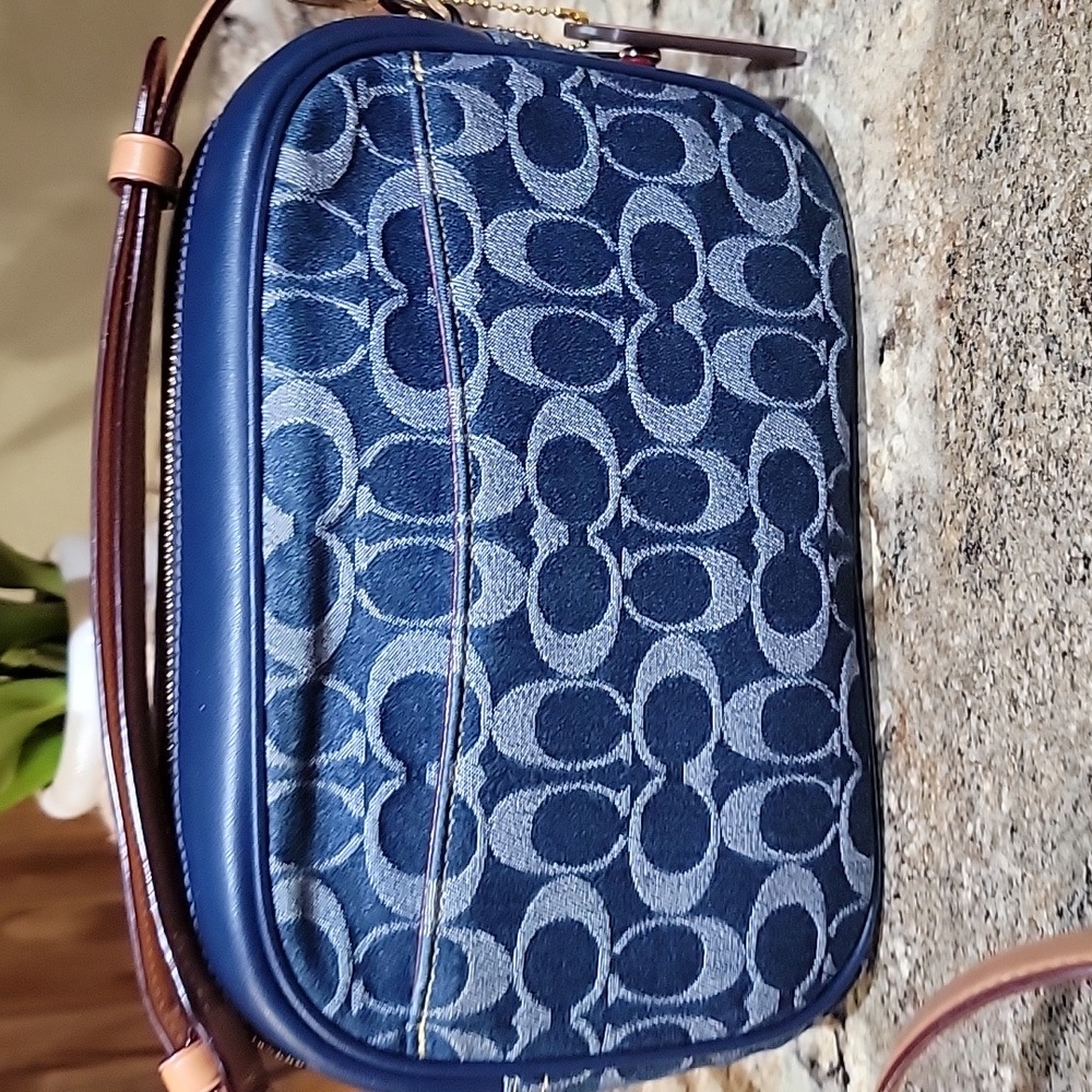 Coach EUC Jamie Camera Bag In Signature Denim - Picture 5 of 10